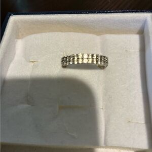 Elegant Sterling Silver Women's Ring